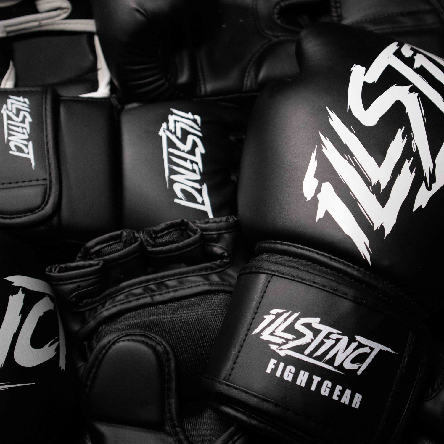 Premium Box- und MMA-Handschuhe